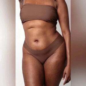 NWT lot of 2 Nubian Skin berry  light Naked perfect thong panty underwear XXL